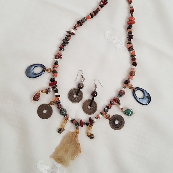 Gemstone Coin Necklace & Earrings - Picture 4 of 8